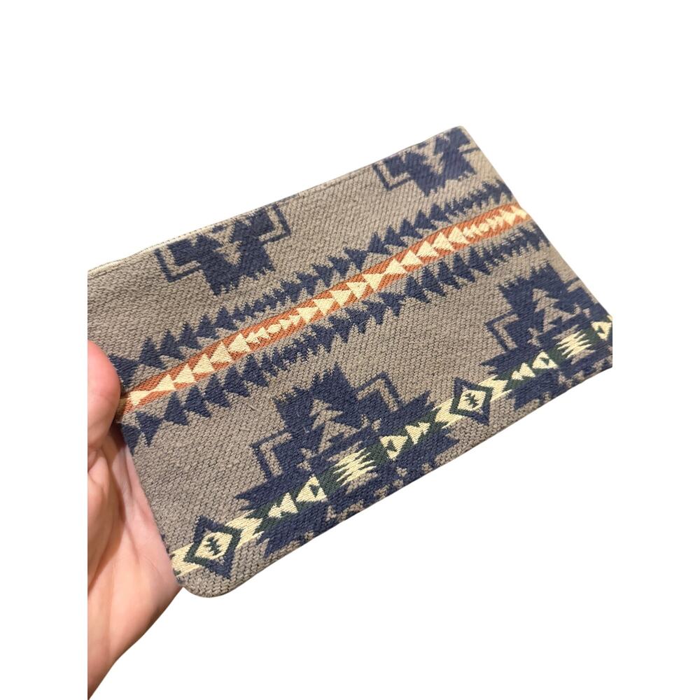 Pendleton Mid Zip Pouch - Picture 4 of 6